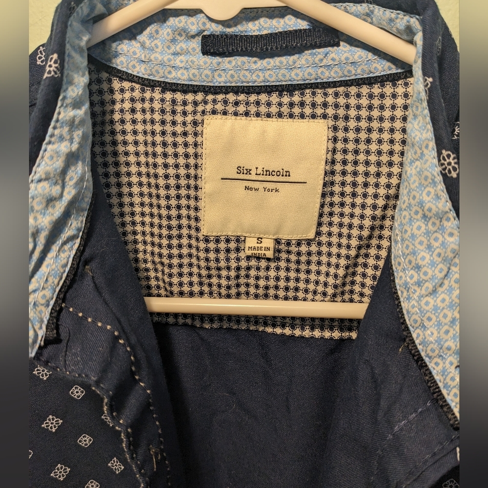 Stylish Men's Button Down - image 7